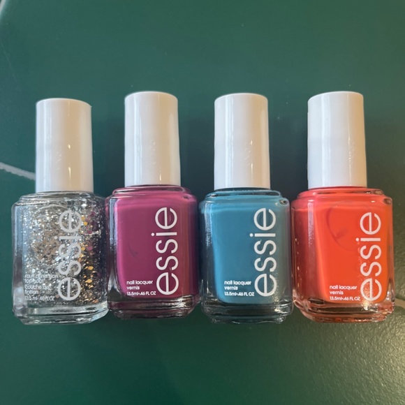21 BRAND New Essie Nail Polish’s - Picture 3 of 6